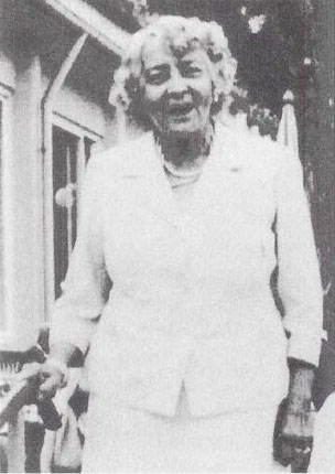 Marion Thoma als alte Dame